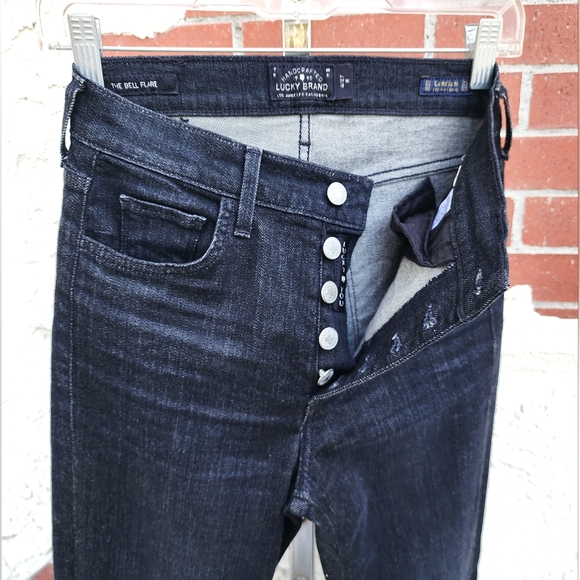 4/27 tall 26x34 LUCKY BRAND stretch black high rise button jean THE BELL FLARE - Picture 4 of 13